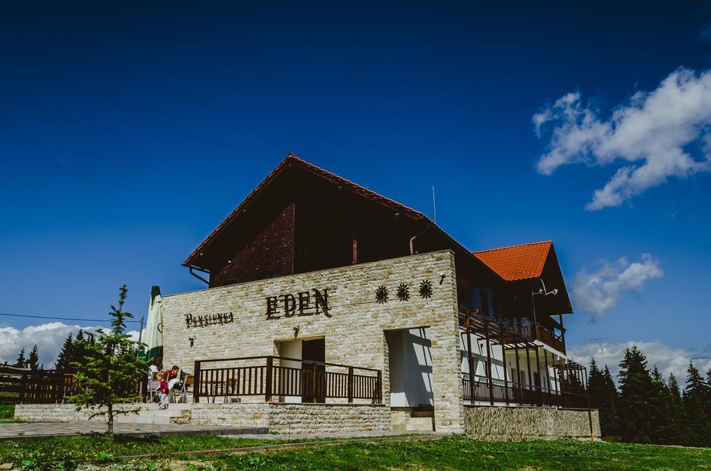Pensiunea Agroturistica Eden Piatra Fantanele Dış mekan fotoğraf